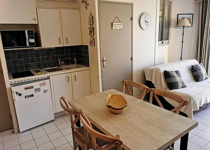 Copacabana - Pour 6 Personnes A Port Avec Vue Sur La Mer. Ref: 1cop_103a Mae-4684 Leucate