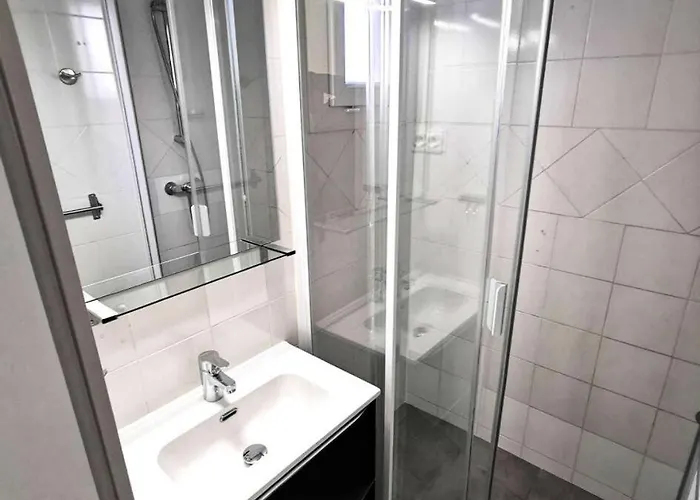 Copacabana - Pour 6 Personnes A Port Avec Vue Sur La Mer. Ref: 1cop_103a Mae-4684 Lägenhet *
