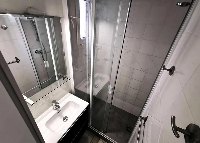 Copacabana - Pour 6 Personnes A Port Avec Vue Sur La Mer. Ref: 1cop_103a Mae-4684 Leucate